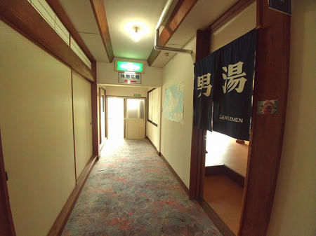 男湯入口