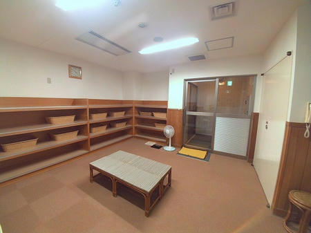 脱衣場