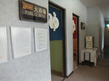 脱衣場入口