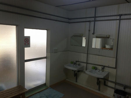 脱衣場
