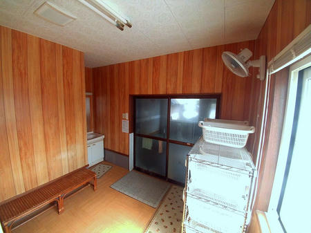 脱衣場