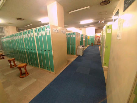 脱衣場