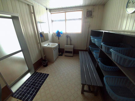 脱衣場