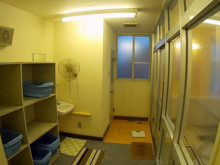 脱衣場
