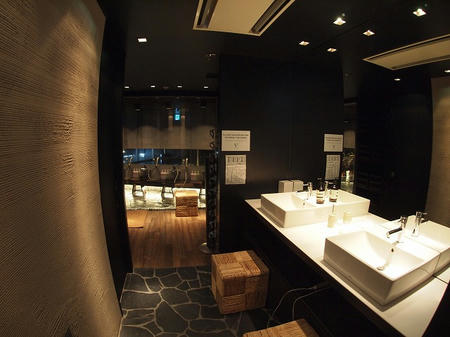 脱衣場