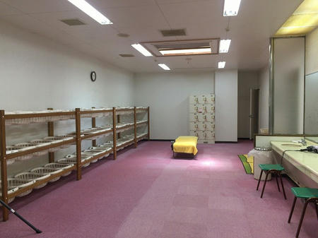 脱衣場