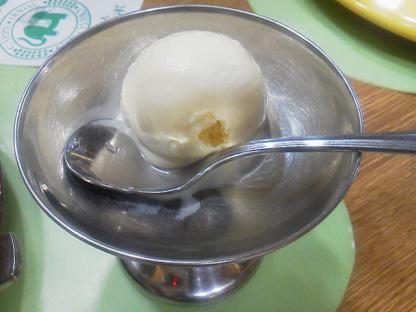 コロンボのアイスクリーム