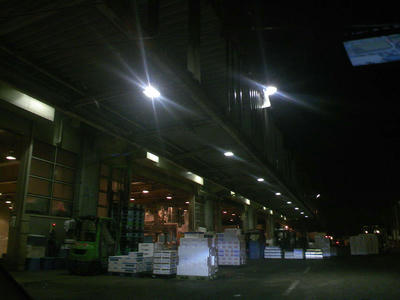 横浜市場1