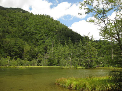 明神池