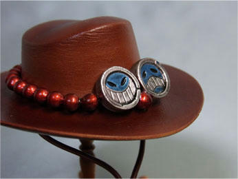 HAT012.jpg