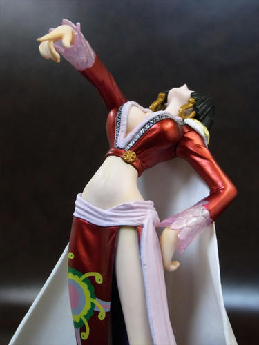 フィギュア】 フィギュアーツZERO ハンコック(見下しすぎて逆に フィギュア】 フィギュアーツZERO ハンコック(見下しすぎて逆に