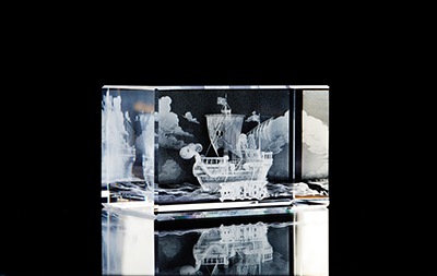 充実の品 3Dクリスタルガラス「CUBIC THEATER」シリーズ登場｜LOGPIECE アクリルスタンド