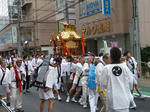 P20120503-mikoshi-1.JPG