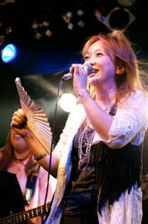 2011709_t_048.jpg