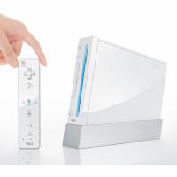数量限定 任天堂 『Wii(ウィー)』本体＆ソフト２本