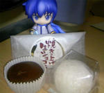 パッケージの支え役をKAITO兄さんにお願いしてみました。