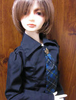 ネクタイ曲がってるよ。