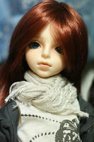 暗闇に赤い●ラ。