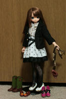 靴とか服とか、スタンドとか。