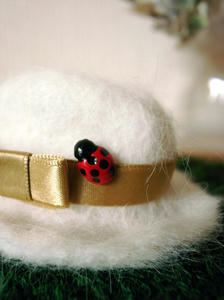 hat02