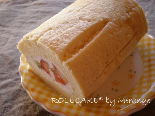 strawberry_cream_rollcake