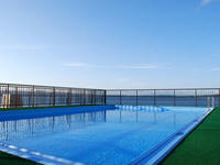 pool100903-2j.jpg