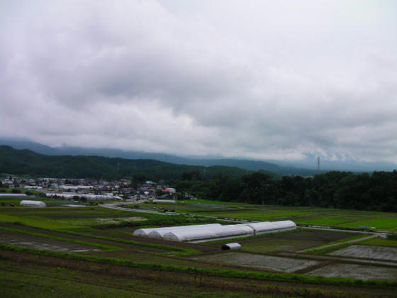 振り返ると八ヶ岳の絶景が…見えるはずですorz