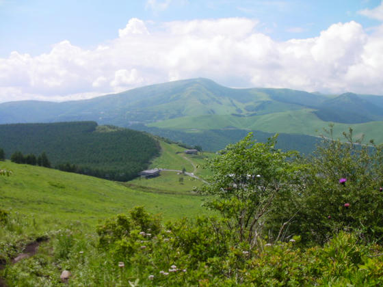 13：31　ゲレンデトップ到達。車山方向