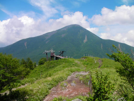 14:07 東峰へ向け出発!