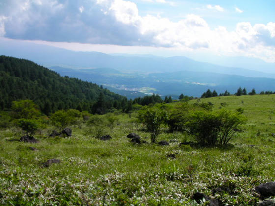 守屋山、小泉山、大泉山方向