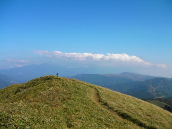 蓼科山～八ヶ岳方向を臨む