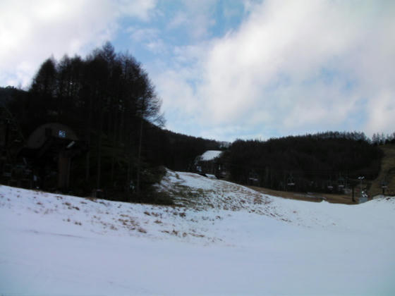 11：53　第2コースには若干の(自然？)降雪がありました