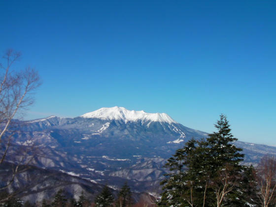 844　きそふくと言えば御嶽山。今日は何処からでも綺麗に見えました