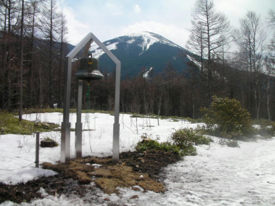 1154　幸せの鐘＆蓼科山。夏には蓼科山へ登ってみようと思っています!!