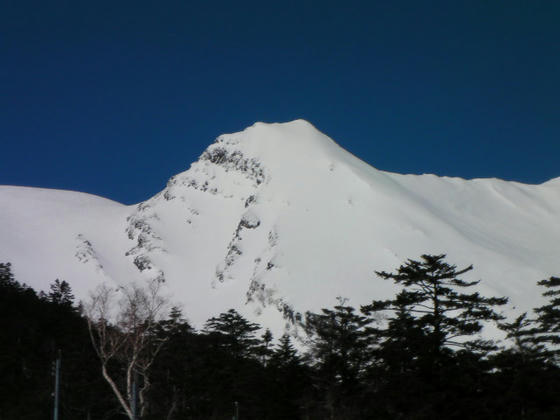 848 摩利支天山