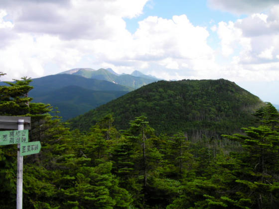 1503　振り返ると茶臼山が良く見えます