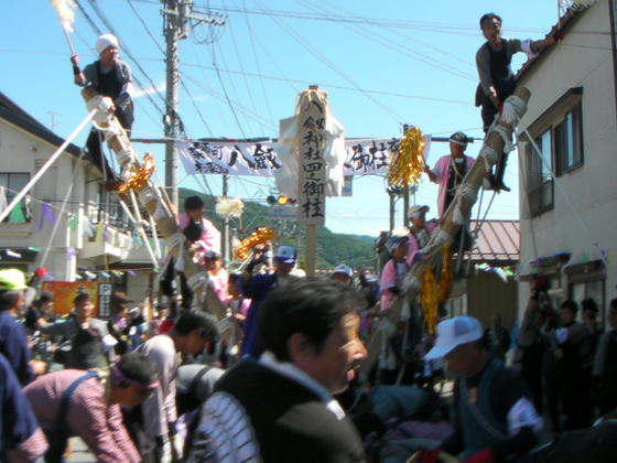 1221　ほぼ道幅一杯のメド梃子