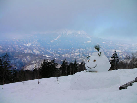 912　山頂1904ｍから御岳山3067ｍ(三角点は3063m)霧が出てしまい残念…