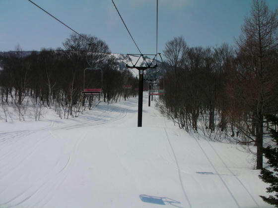 1104 第1ペアは全長824m、標高差106m、乗車時間8分34秒