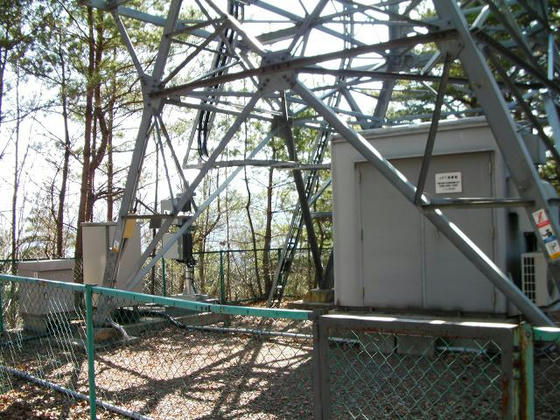 1507 無粋な電波塔を過ぎると…