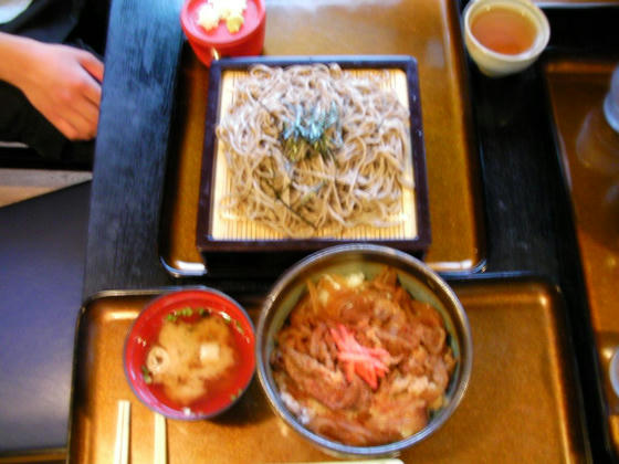 1812 信州名物ざるそば、牛すき丼