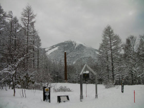 1546　国際の三種の神器＝幸せの鐘/御柱/蓼科山