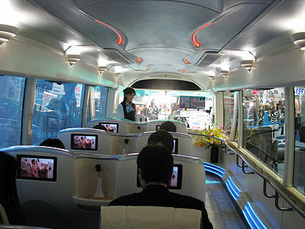 HINO_SELEGA_room.jpg