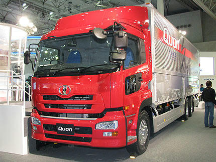 ISUZU_Quon.jpg