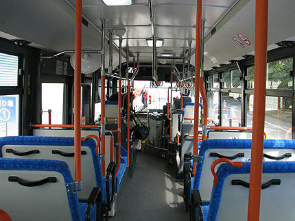 nissan_bus03.jpg