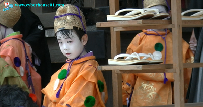 祇園祭　綾傘鉾稚児社参①