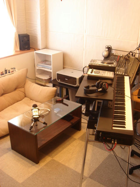studio01.jpg