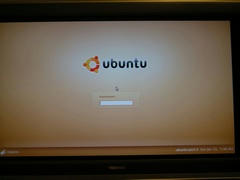 起動したubuntu(まだ英語版)