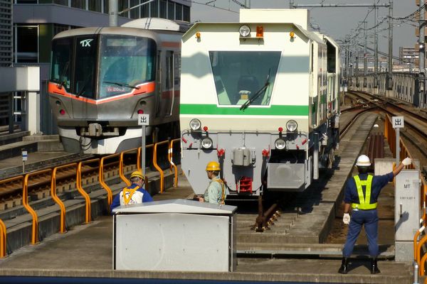 希少 鉄道 線路閉鎖 列車間合い 保守用車使用 トロリー使用 看板