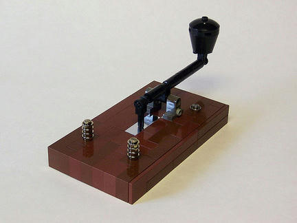LEGO製モールス信号の電鍵